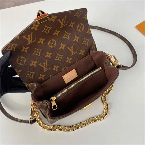 louis vuitton metis east west|Pochette Métis East West Monogram Canvas .